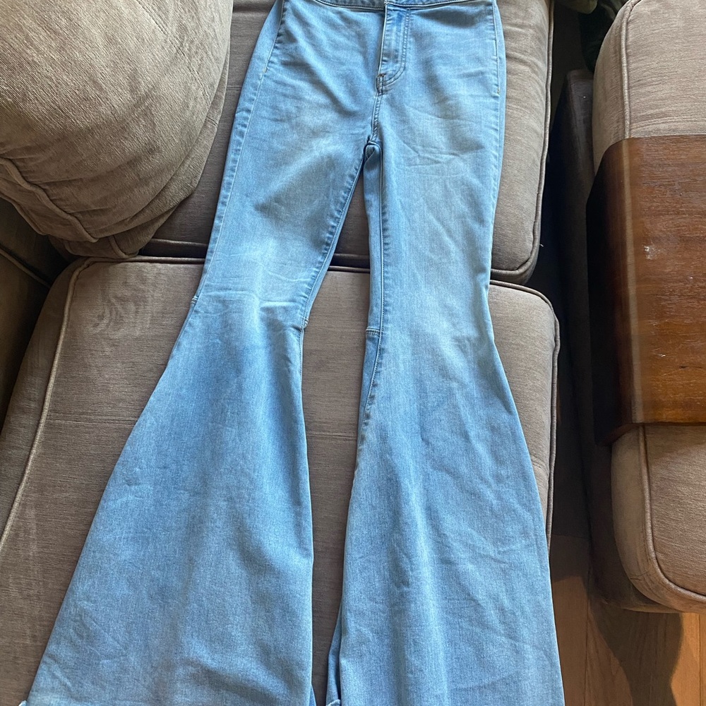 Free People High Waisted Light Denim Flare Jeans - Picture 4 of 7